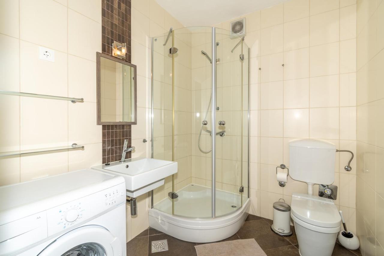Trstenik Beach Apartment Сплит Екстериор снимка